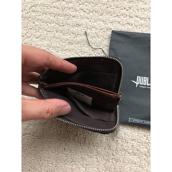Publish Bingham Leather Zip Wallet (Black / brown) Used - Picture 4 of 4